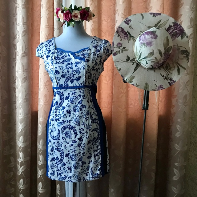 blue white floral dress