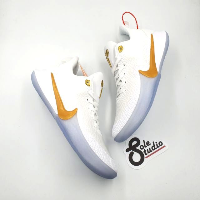 kobe mamba focus big stage