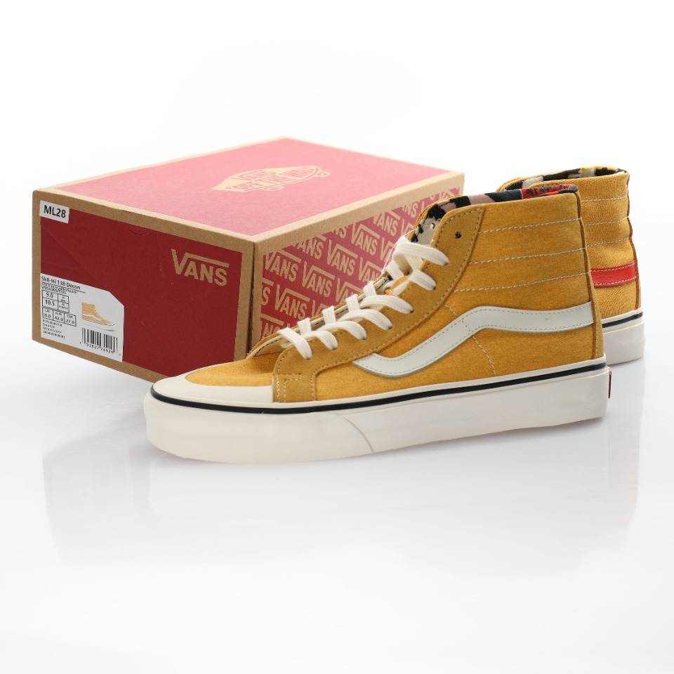 hi top vans checkered