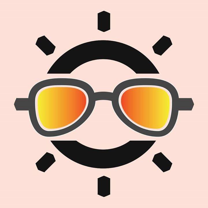 MFSunnies store logo