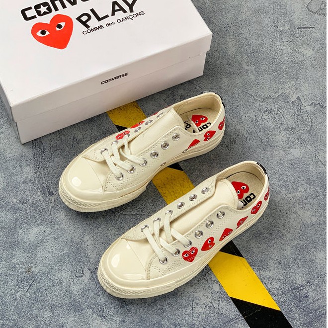 cdg x converse beige