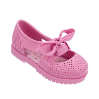 nina pink shoes