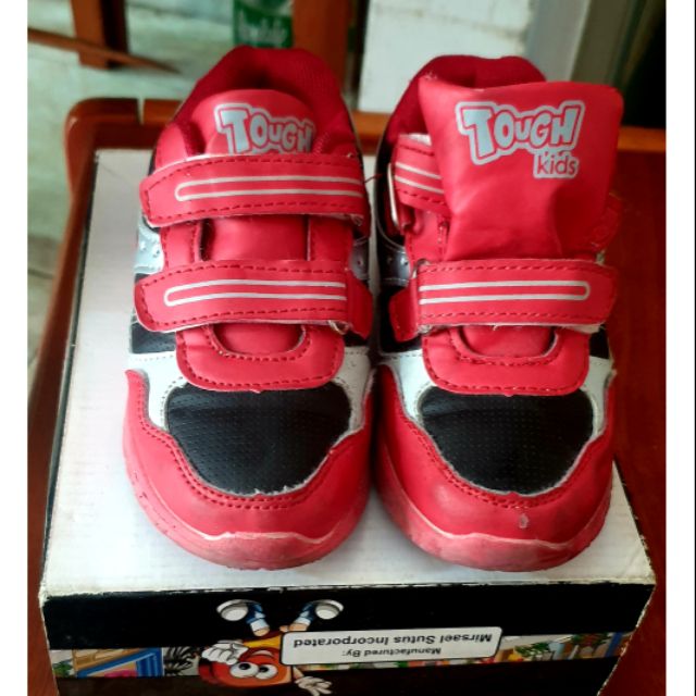 kids shoes for sale near me