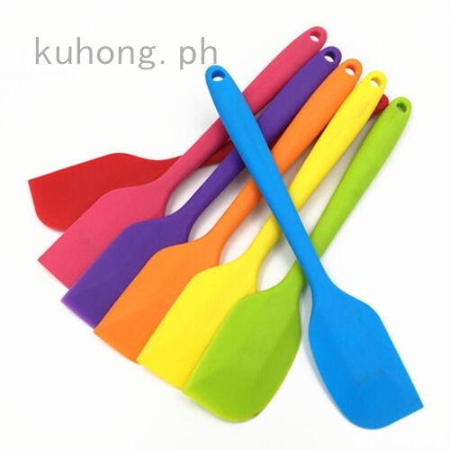 rubber or silicone spatula
