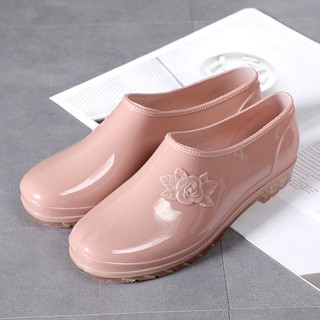 women's slip on rain shoes