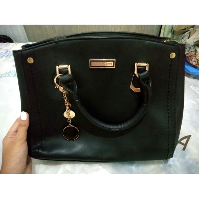 secosana black bag