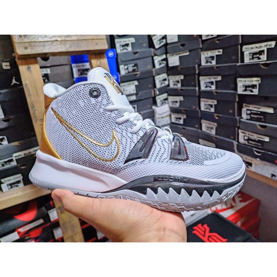 kyrie 7 white