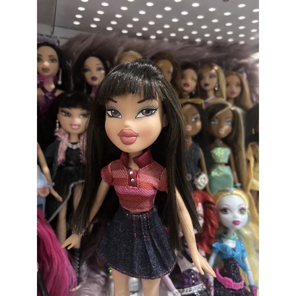 Bratz Jade Doll With Outfit No Shoes Shopee Philippines