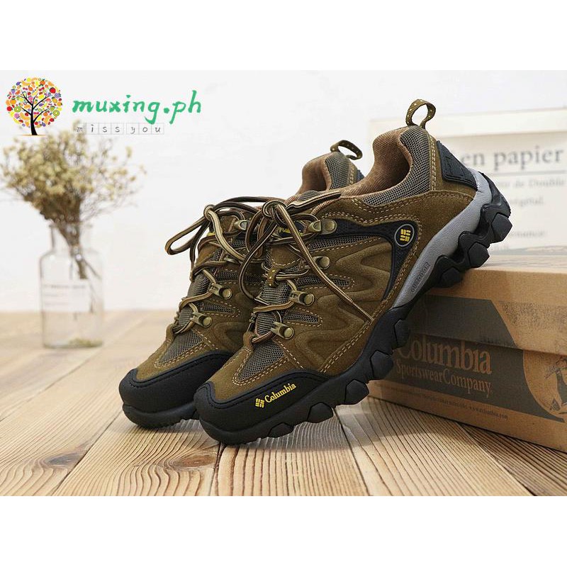 qc hiking shoes