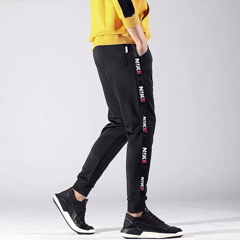 nike jogger pants with zipper