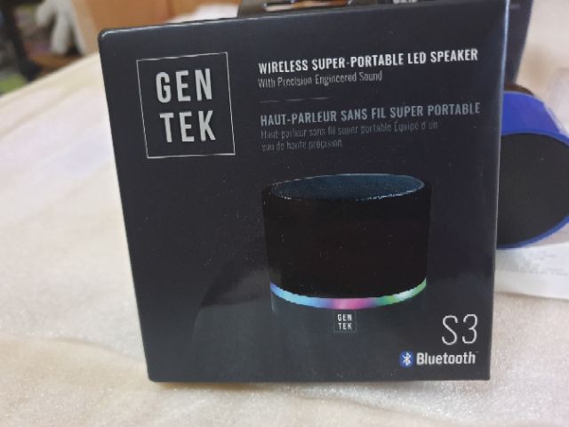 gen tek wireless super portable led speaker