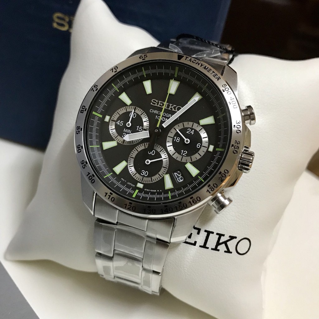 seiko classic chronograph