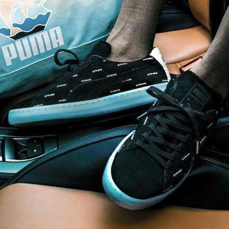 puma pink dolphin shoes