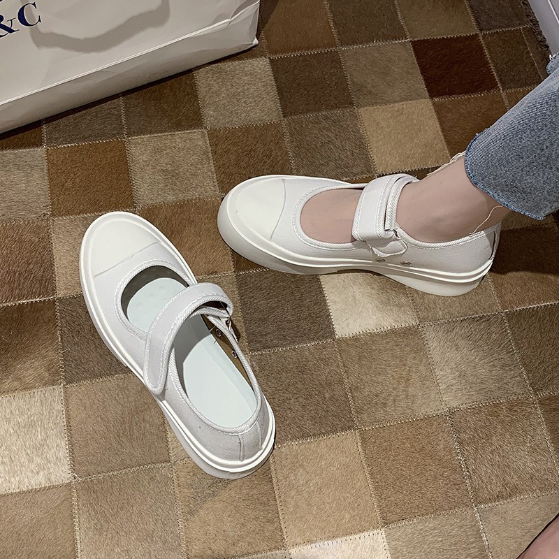 cloth mary jane shoes