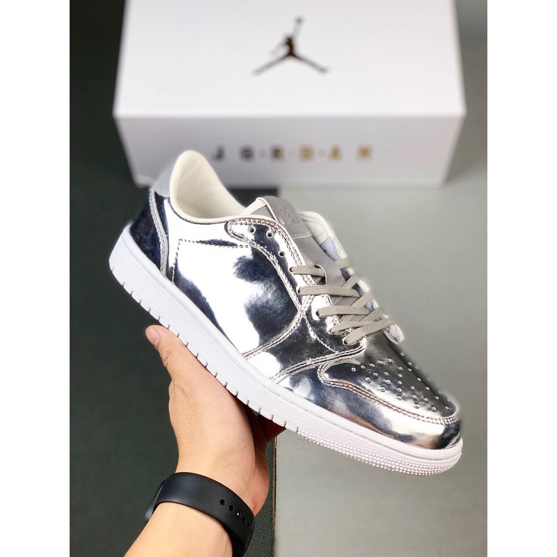 air jordan 1 low pinnacle metallic silver