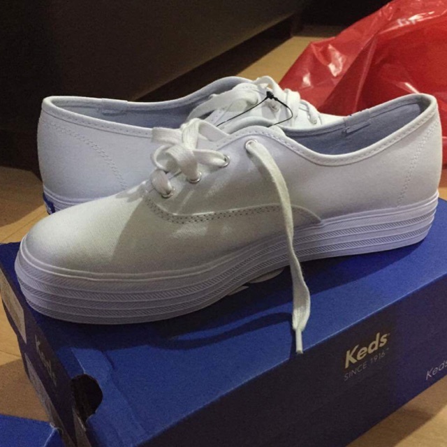 keds champion triple