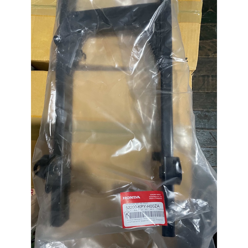 Honda Genuine Swing Arm 52200KPYH00ZA for XRM125 Fi DS/RS125 FI REAR