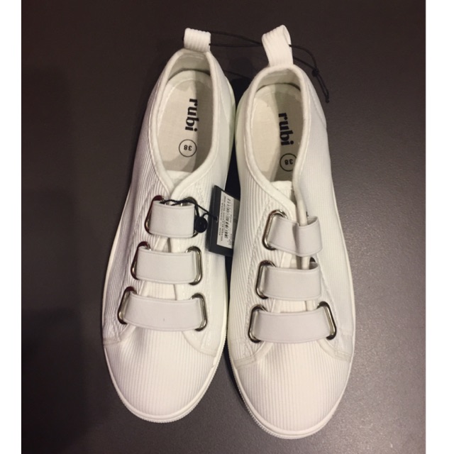 rubi brand shoes