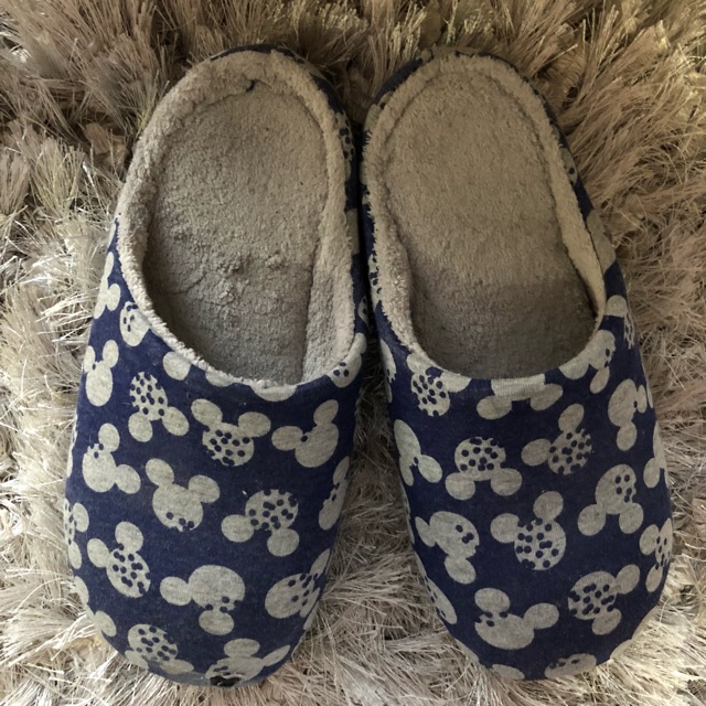 Uniqlo Mickey Mouse Room Slippers