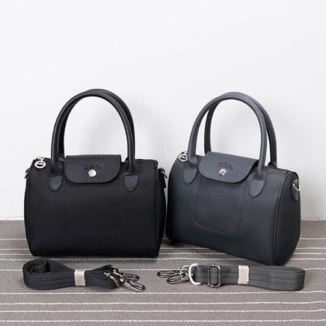 longchamp doctors bag sizes