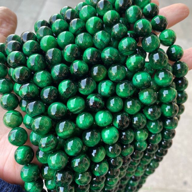 green tiger eye stone