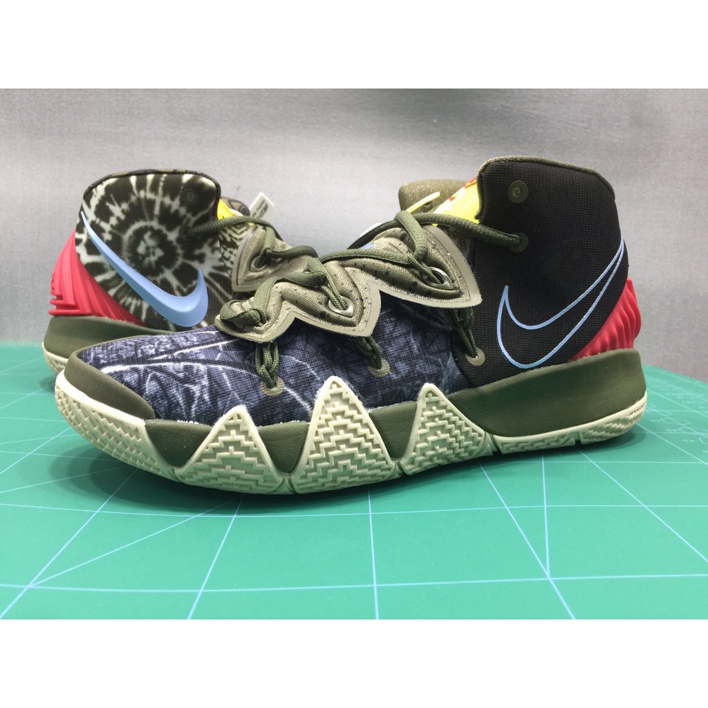 kyrie alien shoes