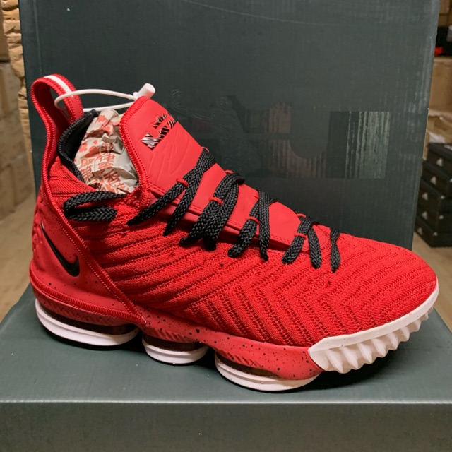 lebron 16 high cut