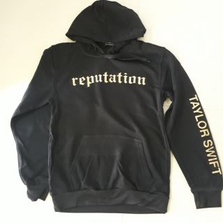 taylor swift white tour hoodie with snake design