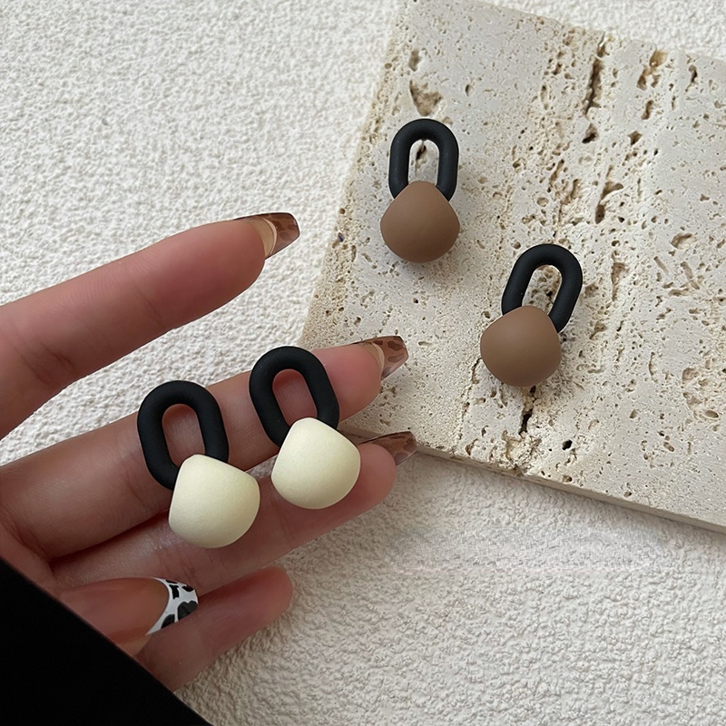 Korean Style Irregular Beads Geometric Earrings Khaki Autumn New Girl Earrings for Women Girls