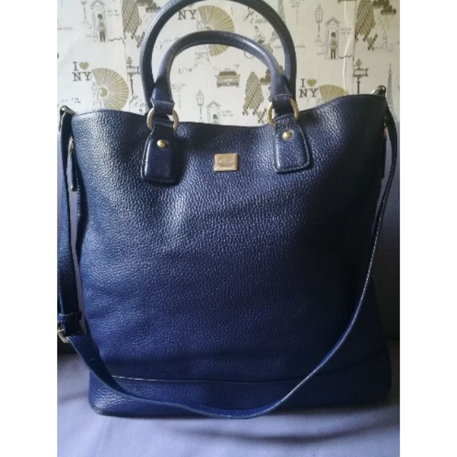 navy blue tote