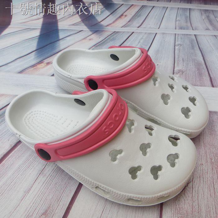 crocs massage shoes