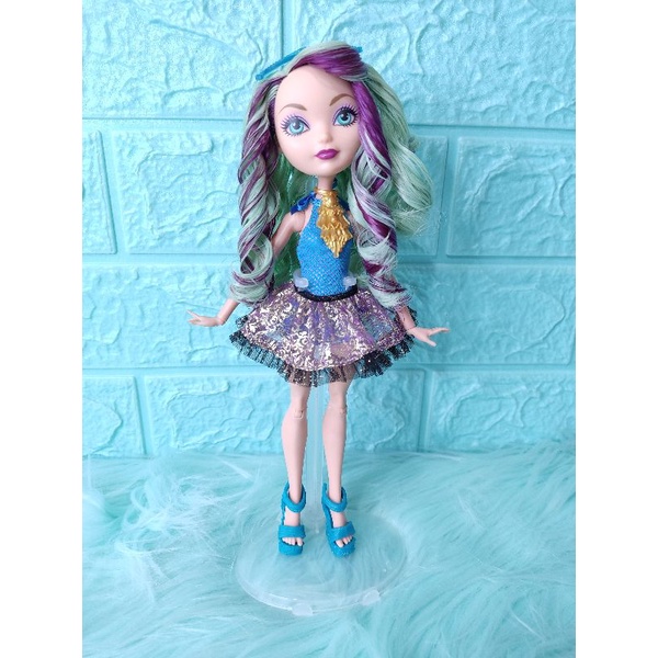 Ever After High Madeline Hatter Mirror Beach | Shopee Philippines