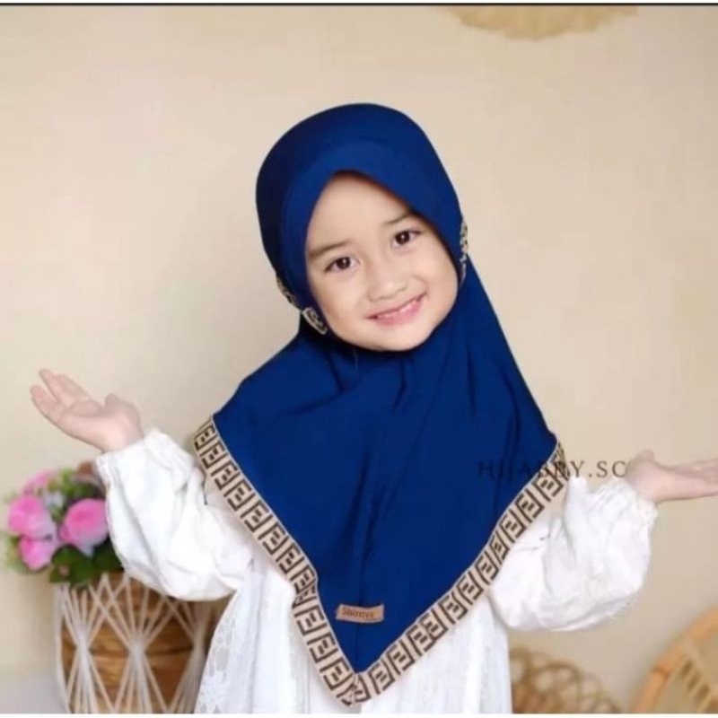 fendi hijab
