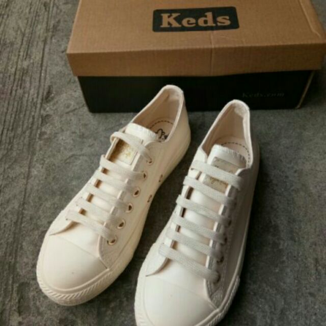 keds beige