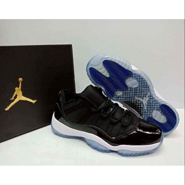 jordan low space jam