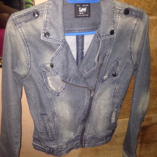 lee denim jacket womens