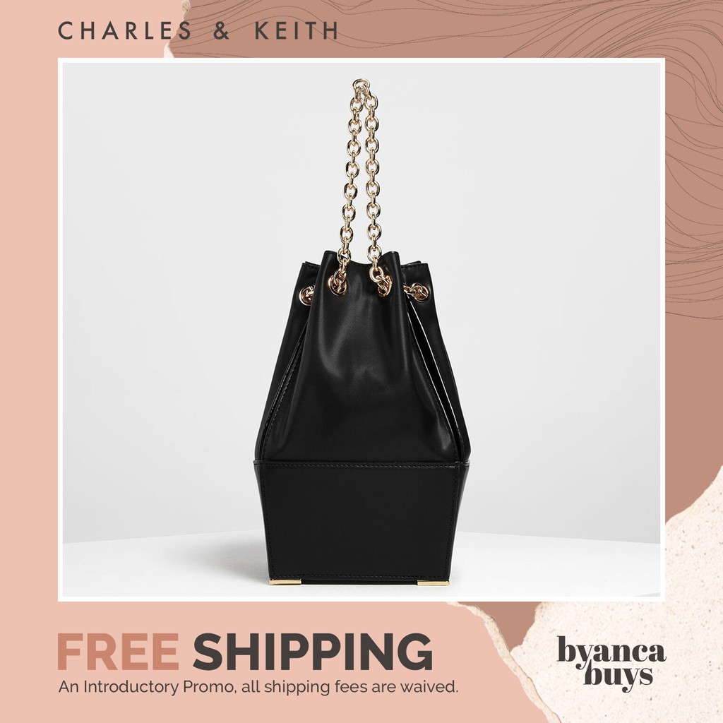 chain handle bucket bag