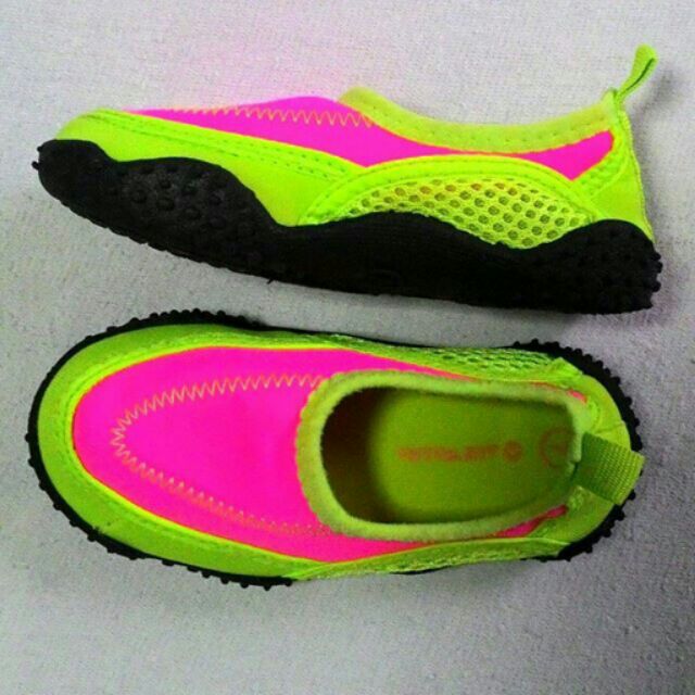 airwalk non slip shoes