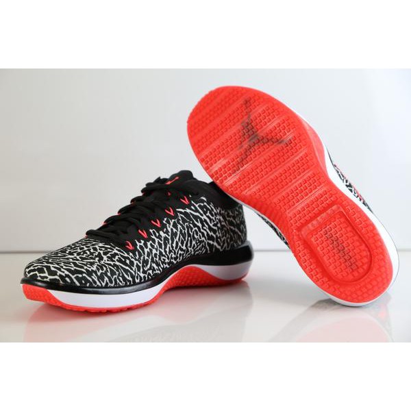 nike jordan trainer 1