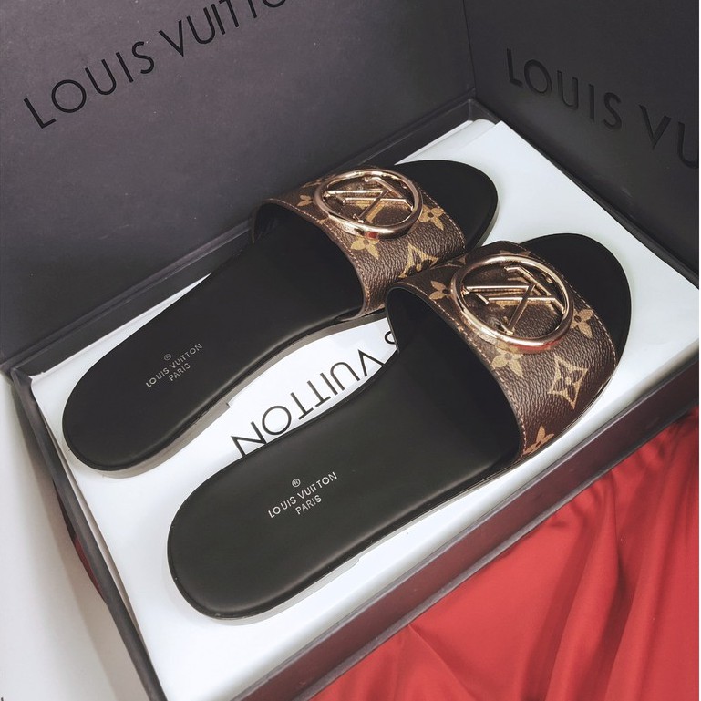 louis vuitton flat mule