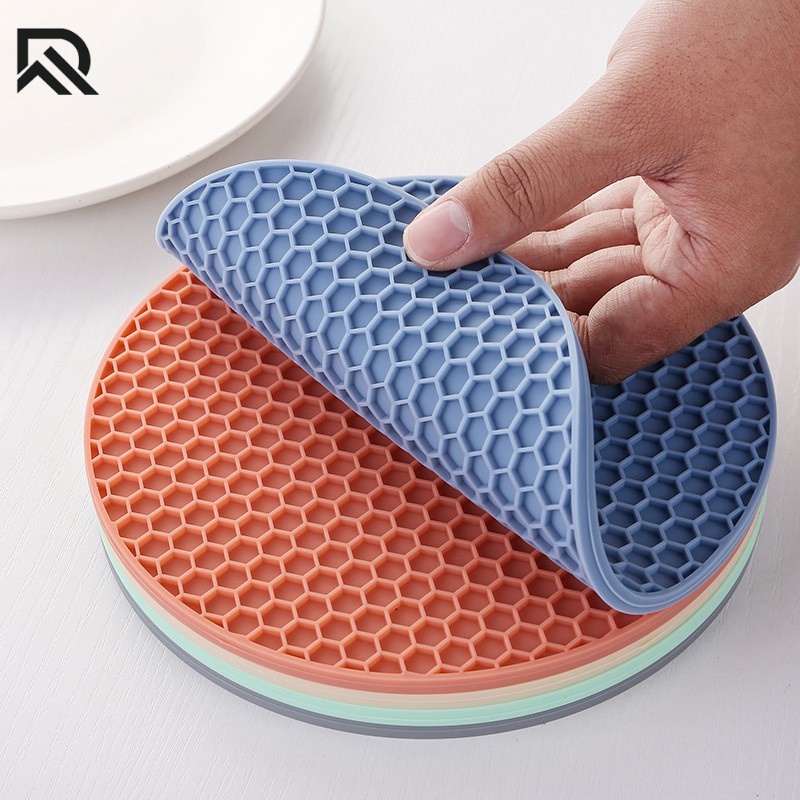4Pcs Tappetino isolante termico Creative PLACEMAT TABLE MAT Tappetino in silicone Pot Holder Cush 