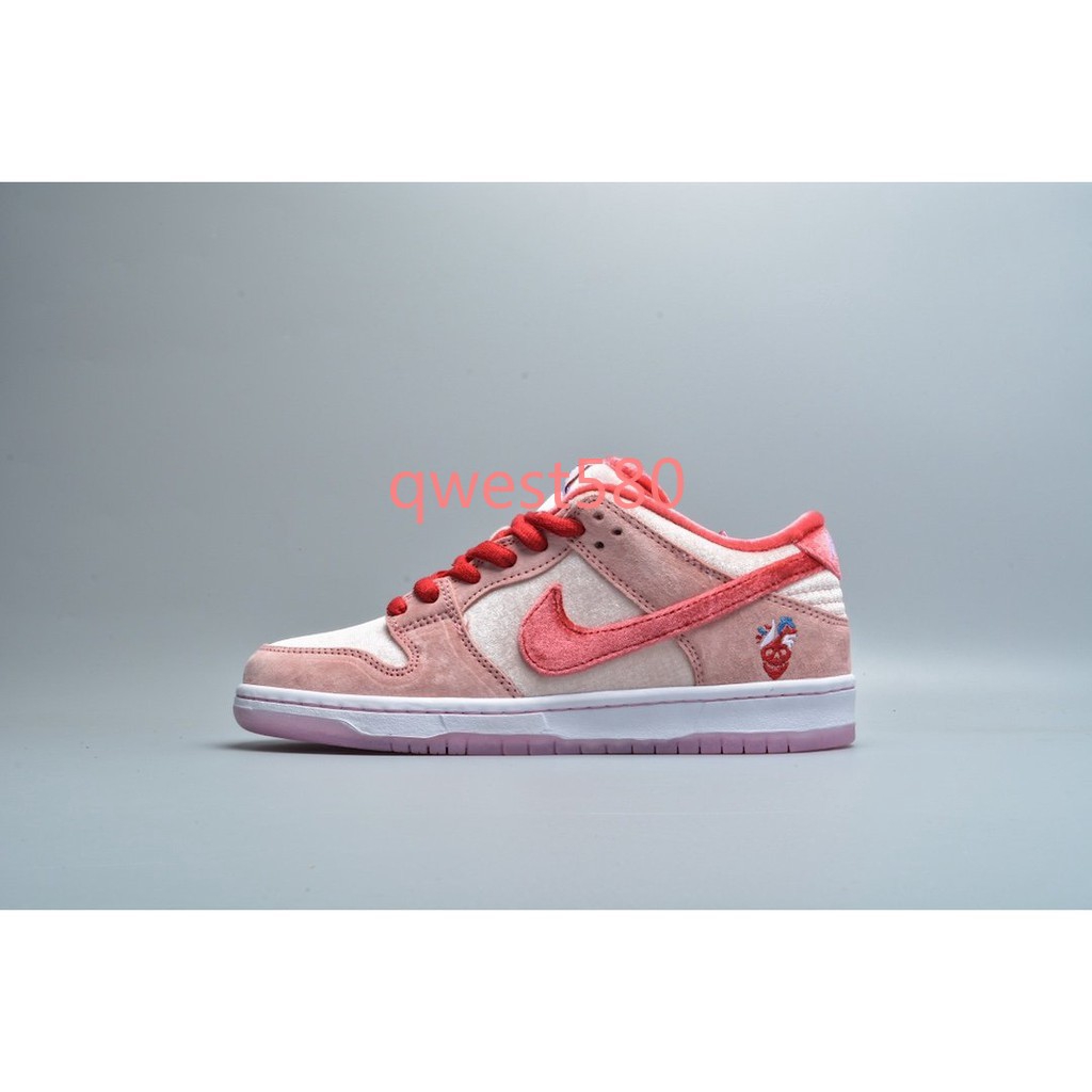 nike pink velvet shoes