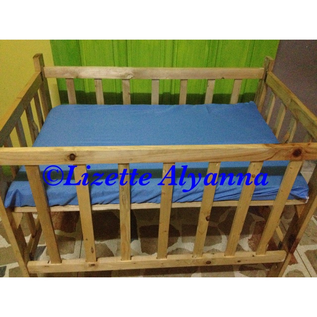 next to me crib wooden