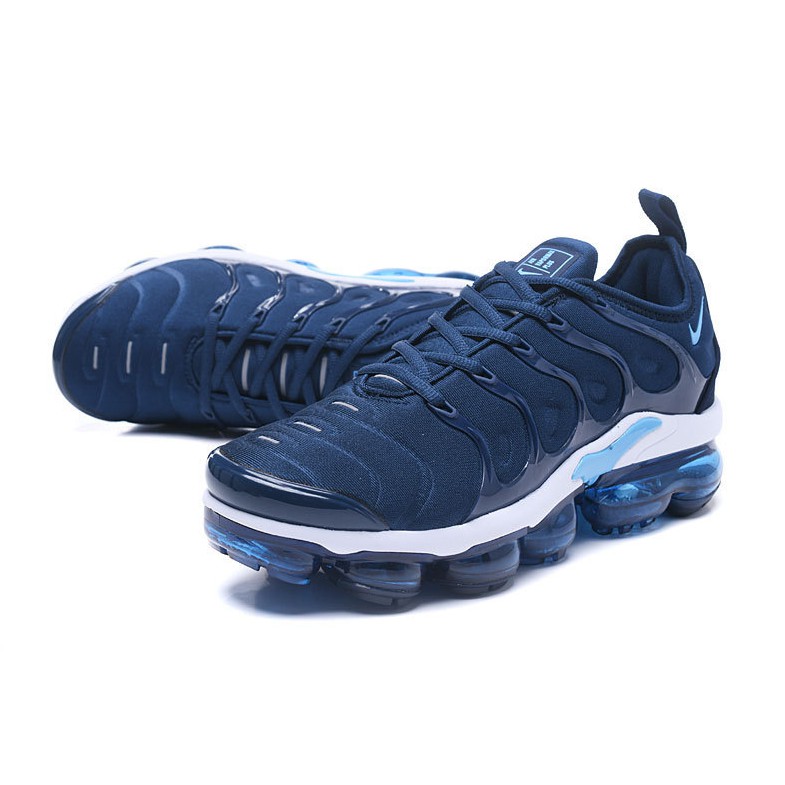 colorful nike vapormax plus