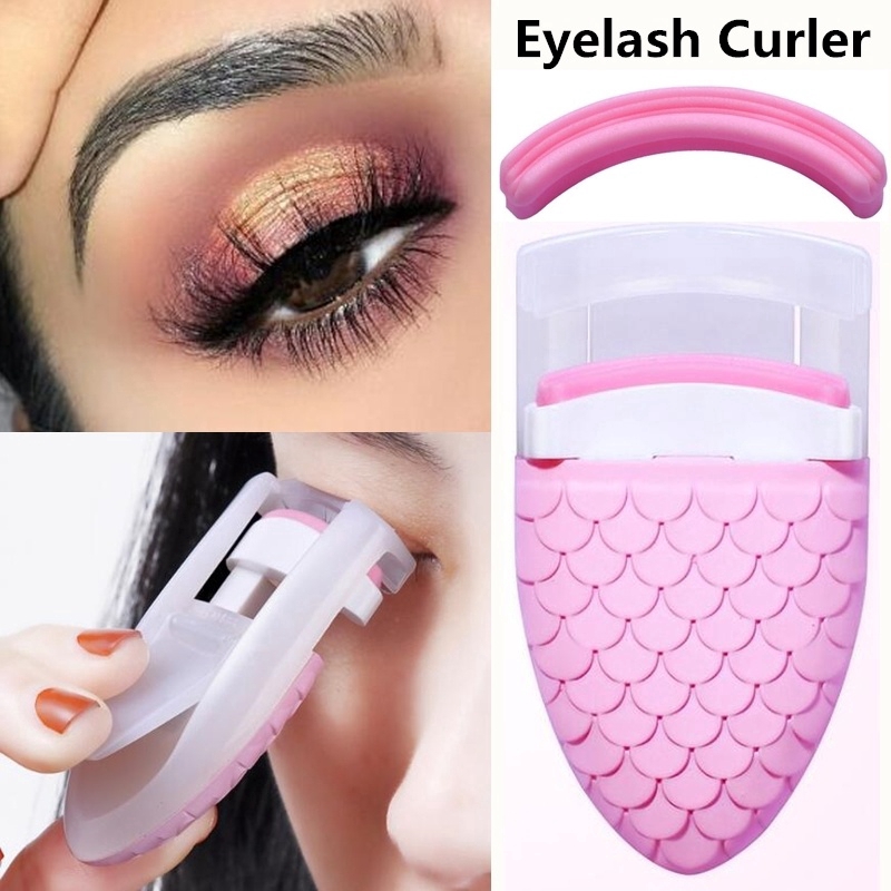 plastic eyelash curler
