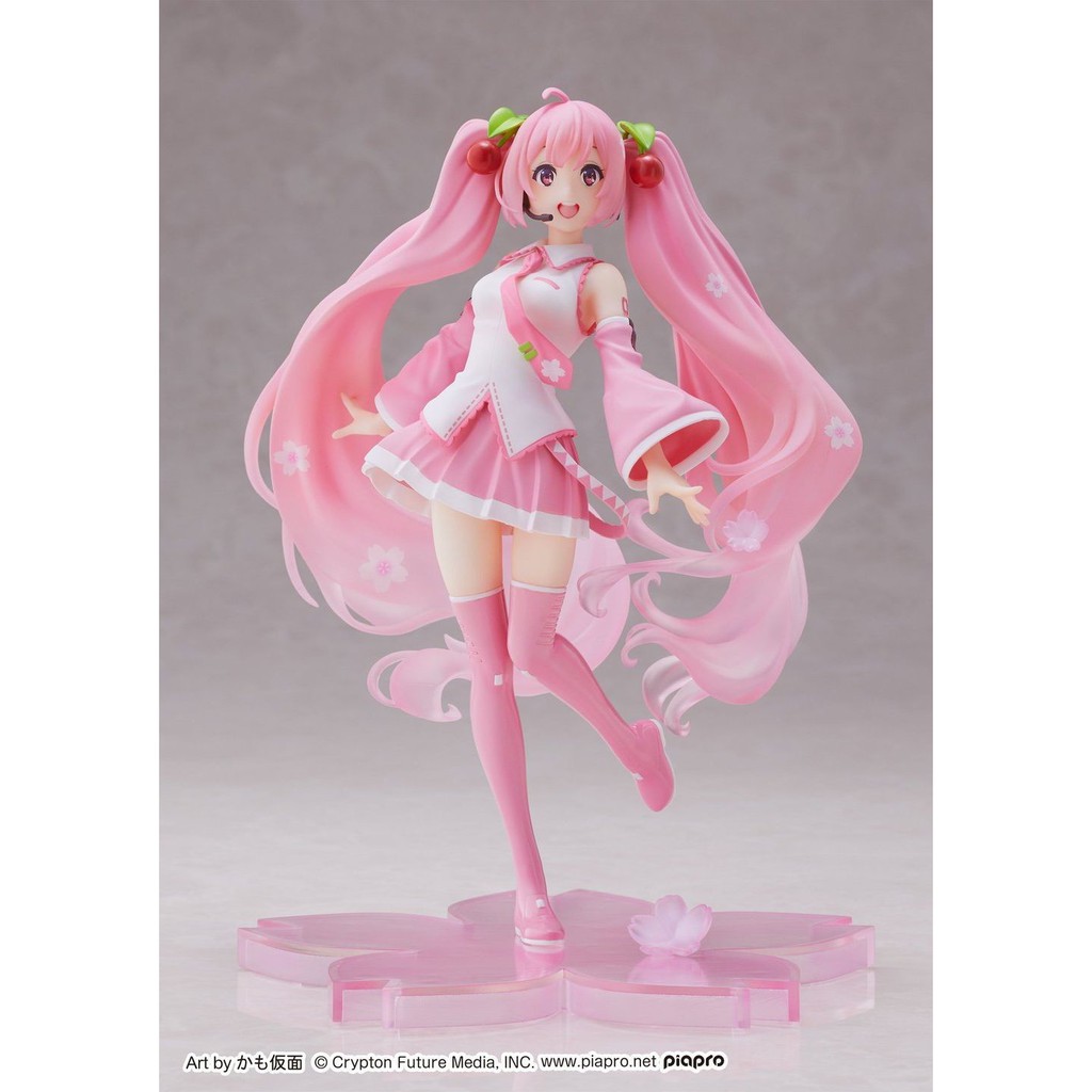 Taito Sakura Miku Figure