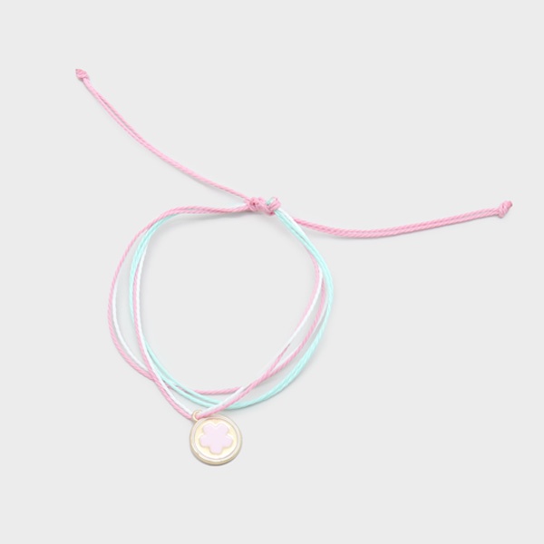 [Daiso Korea] 2022 Cherry Blossom Collection Spring Season Thread Bracelet
