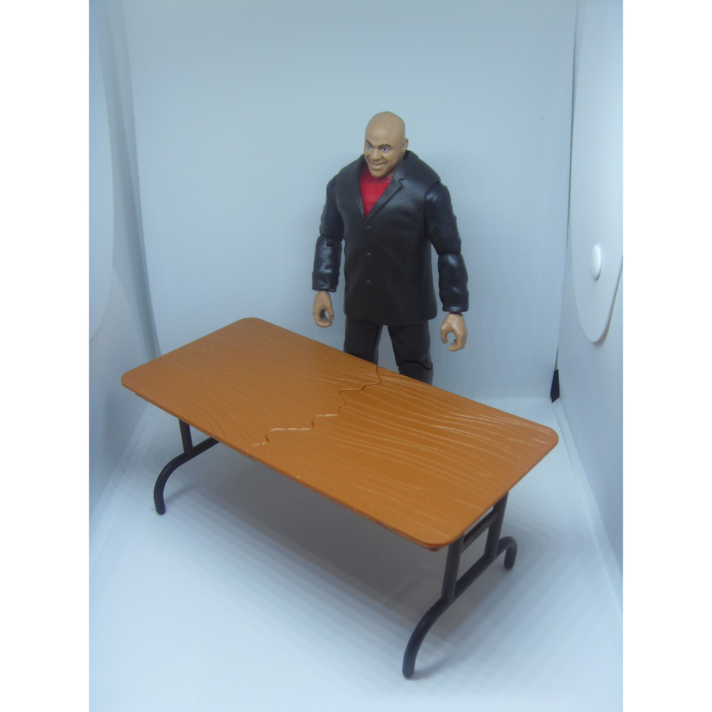 wwe breakable table