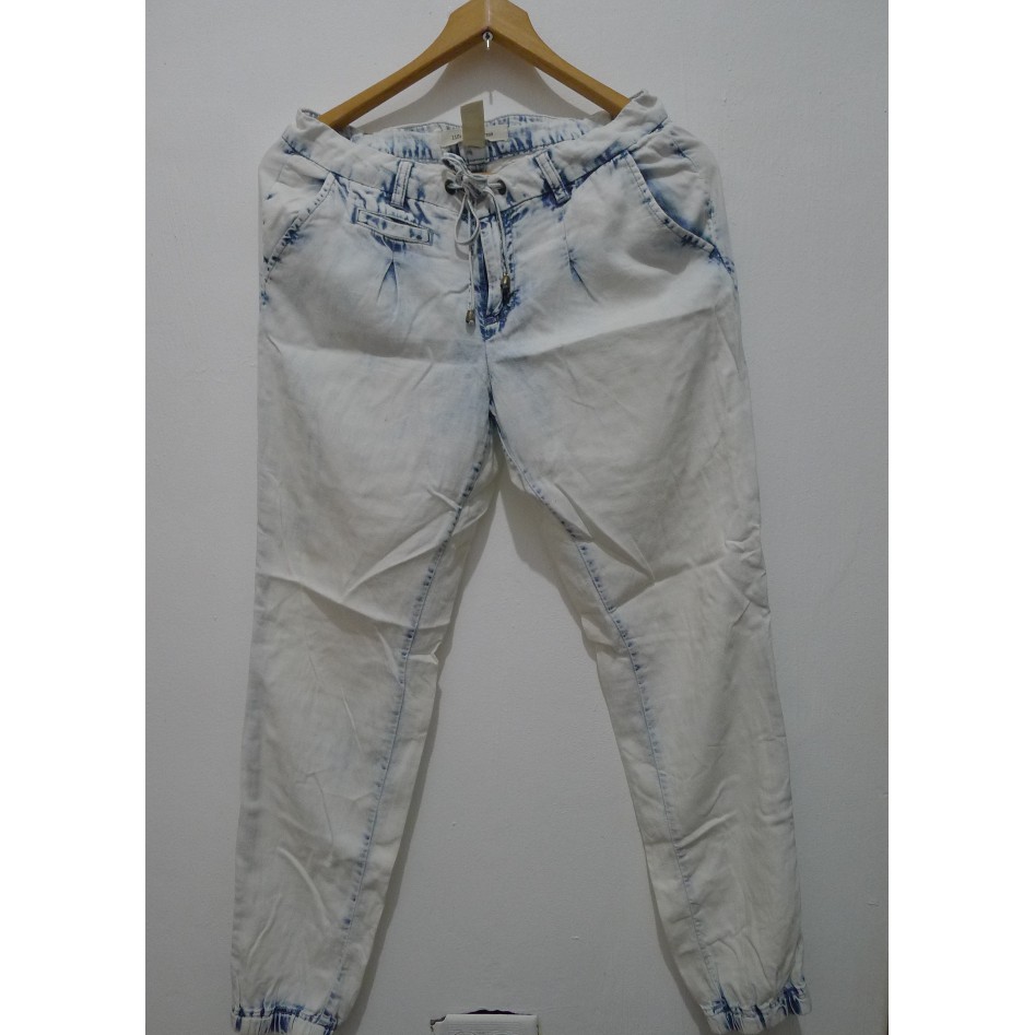 forever 21 acid wash jeans