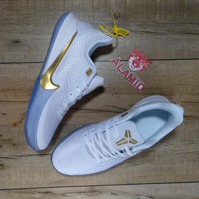 kobe shoes kids gold